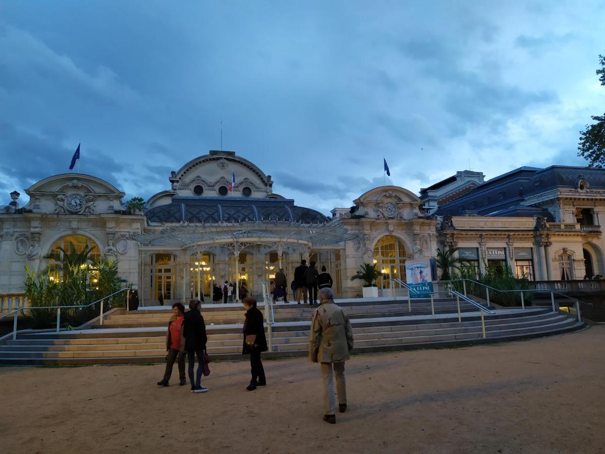 A 10Mn De Vichy Studio Dans Ancienne Etable Exterior photo